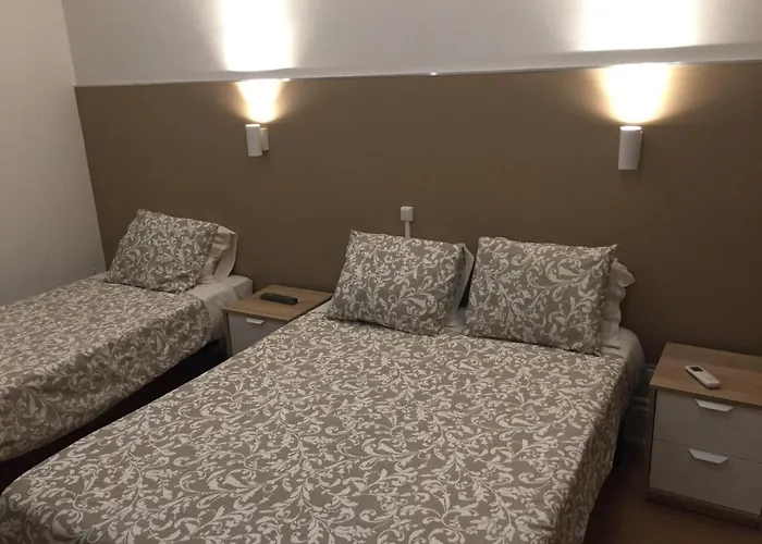 Lira Guest House B&B Porto